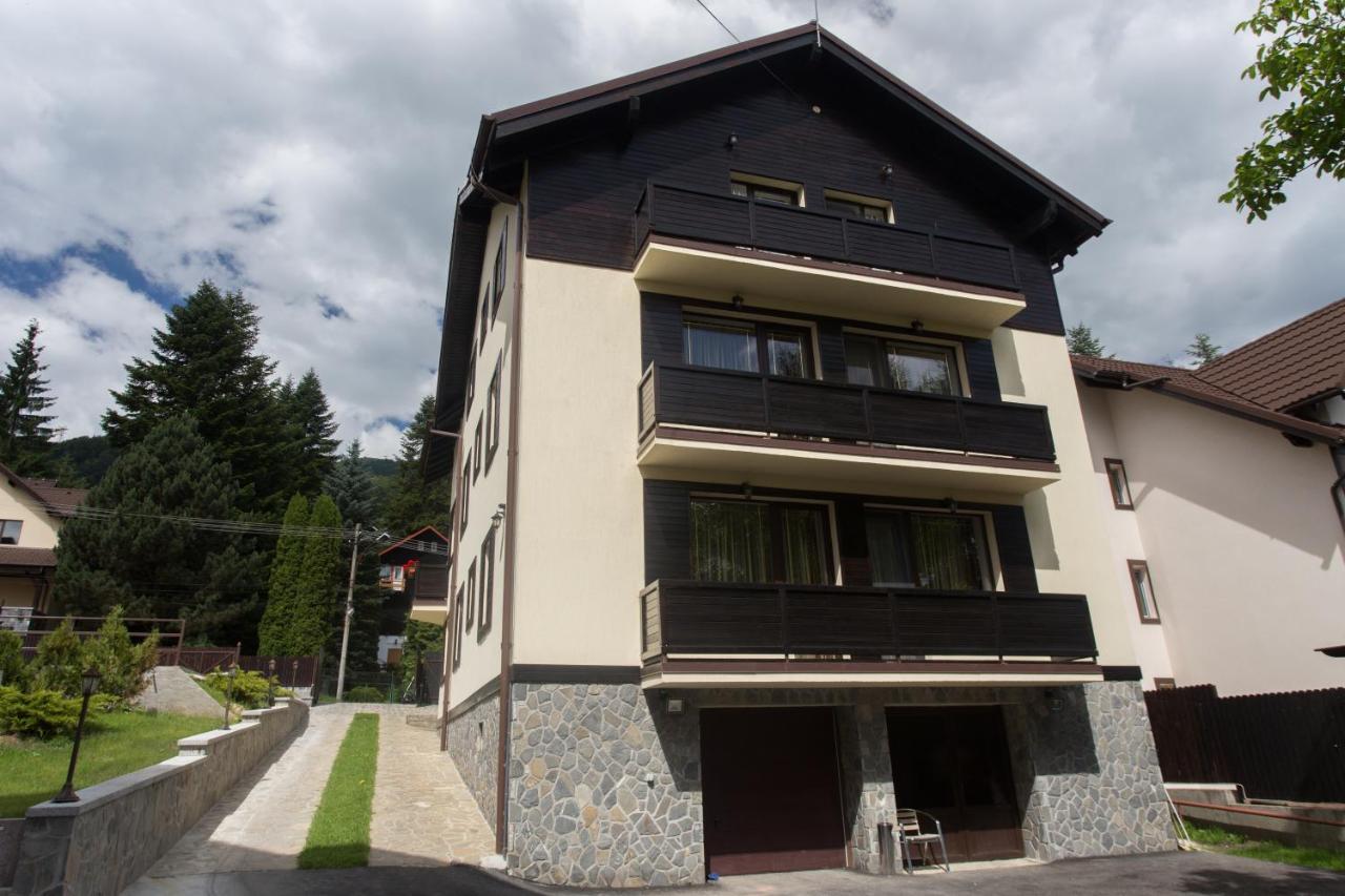 Pension Carmen'S Mansion A Sinaia Eksteriør billede